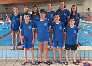 Componentes del Club Natación Huelva en la cita que tuvo lugar en Tavira.