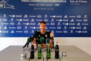 Iago Díaz quiere el equipo dé a la afición "la alegría que se merecen". / Foto: @recreoficial.