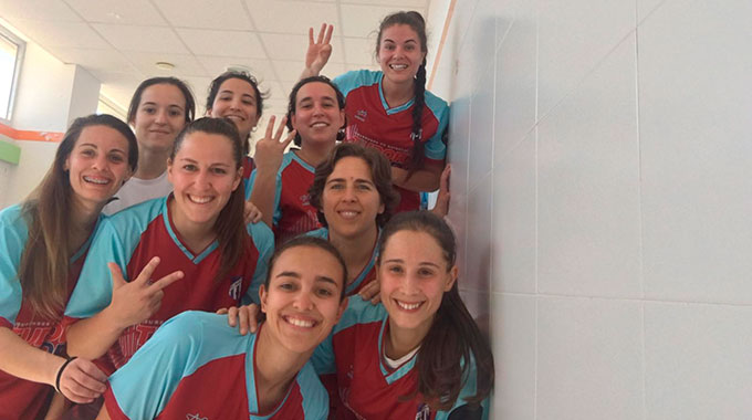 Las chicas del CD Onuba esperan con ganas el partido ante las granadinas que puede valer el ascenso.