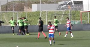 Los jugadores del Recre celebran el primer gol, obra de Tropi. / Foto: Captura imagen recre.org.