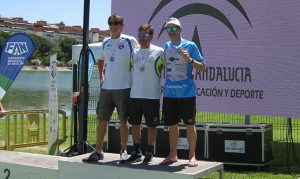 El onubense fue bronce en el XII Campeonato de Andalucía Open de Aguas Abiertas.