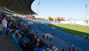 La gran fiesta del atletismo en Huelva, ya en marcha. / Foto: Claudina C. F.