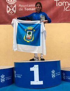 Estanis Albiol, en el primer puesto de podio del Campeonato celebrado en Tomares.