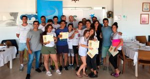 Once niños tuvieron su bautismo de mar en las instalaciones del RCMTPU.