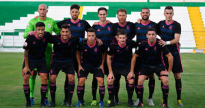 El técnico del Recre, Alberto Monteagudo, se lleva 19 jugadores al estreno liguero en San Fernando.