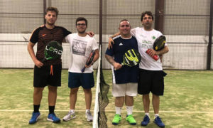 Algunos de los participantes en el III Torneo de Pádel 'Virgen de las Angustias' en Ayamonte.