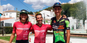 Los ganadores en la prueba celebrada en Sanlúcar de Guadiana. 