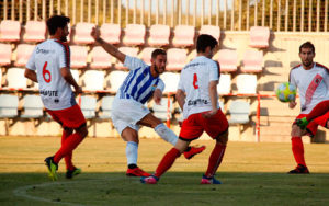 El Cartaya se cita con su gente para ganar el domingo al Castilleja. / Foto: J. L.