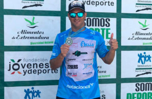 Rubén Gutiérrez sumó un nuevo éxito, éste en el Campeonato de Extremadura de Aguas Abiertas.