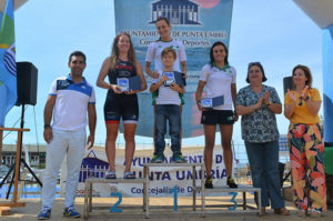 Podio femenino de la prueba celebrada este domingo en Punta Umbría.