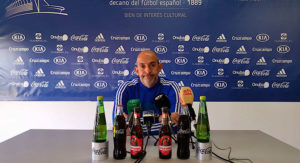 Alberto Monteagudo, entrenador del Recre, durante la rueda de prensa de este viernes. / Foto: @recreoficial.