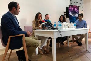 Un momento de la presentación del II Triatlón Isla Canela Guadiana.