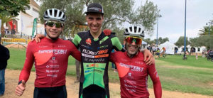 Podio masculino del XXVI Cabezo de La Bella celebrado este fin de semana. / Foto: www.andaluciaciclismo.com.