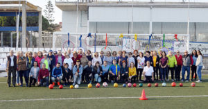 Participantes en la jornada de actividades para la 'tercera juventud' en Punta Umbría.