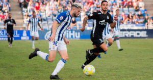 Sorprender al Marbella en su feudo, el reto de los albiazules en este partido. / Foto: @recreoficial / P. Sayago.