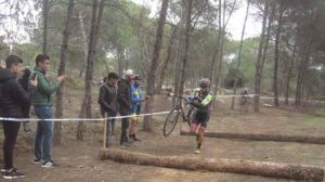 Los participantes necesitaron de gran exigencia técnica para hacer frente a un complicado trazado.