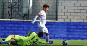 Carlos Lagares abrió el marcador para La Palma ante el Alcalá. / Foto: Antonio Alcalde.