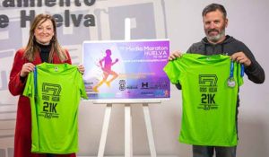 Un momento de la presentación de la VII Media Maratón de Huelva que tendrá lugar este domingo.