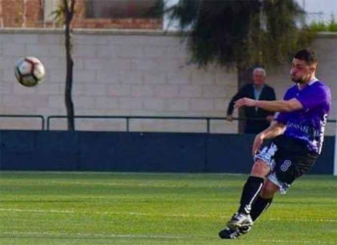 El centrocapista Borja Suárez, segundo fichaje que hace oficial el Aroche. / Foto: @arochecf.