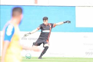 Javi Roldán continuará una temporada más defendiendo el portal de La Palma. / Foto: David Limón.