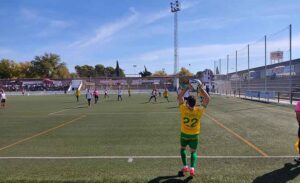 El Cartaya tuvo que remontar en dos ocasiones un marcador adverso en Montilla. / Foto: @JLGalvez25.