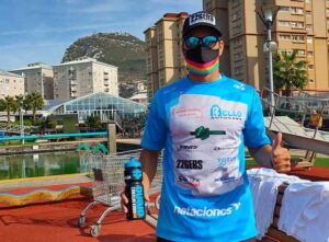 Rubén Gutiérrez alcanzó en Gibraltar su triunfo número 230 en aguas abiertas.