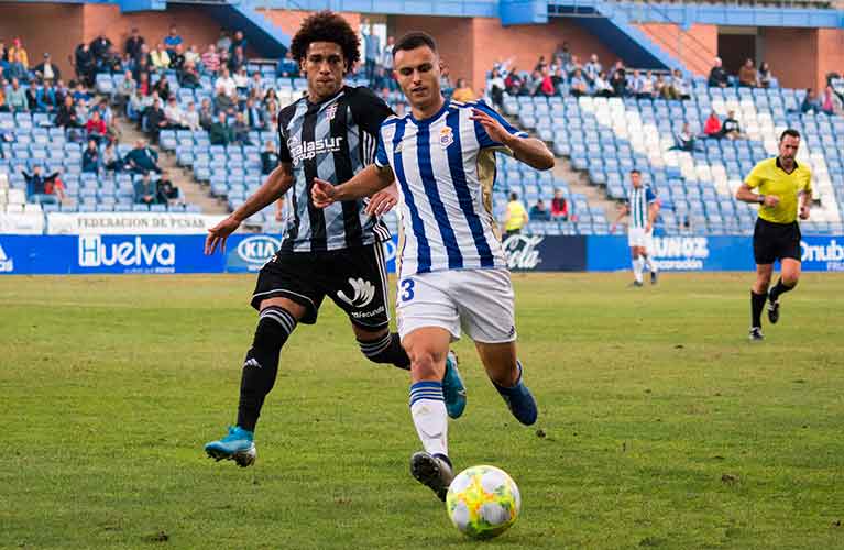 Gerard Vergé, nuevo jugador del San Roque, militó en el Recre en la temporada 2019-20. / Foto: P. Sayago / @recreoficial.