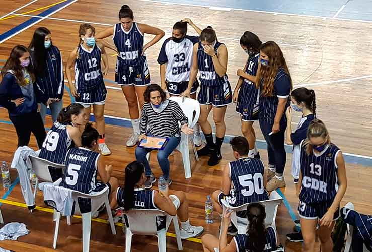 El equipo de Celes Vizcaíno parte como gran favorito en el partido del sábado ante el Ciudad de Dos Hermanas. / Foto: @CiudadDeHuelva.