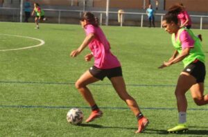 Las jugadoras del Sporting preparan con ganas el partido del domingo el San Sebastián. / Foto: @sportinghuelva.