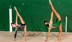 Yolanda López y Lucía Paiseo, representantes del Rítmico Colombino en el Campeonato de Andalucía.