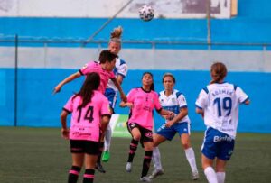 El Sporting amarra un méritorio y trabajado empate en el campo de la UD Granadilla. / Foto: www.lfp.es.