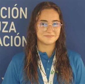 La bollullera Ana Montero, oro en los 1.500 metros en el Campeonato de Andalucía Infantil de Invierno de Natación.