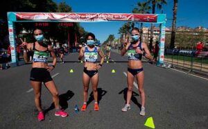 Las tres primeras clasificadas en el Campeonato de España de 20 kilómetros marcha. / Foto: @atletismoRFEA.