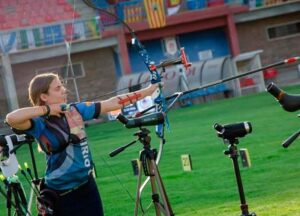 La arquera de arco recurvo Leyre Fernández, sin estar al cien por cien por su lesión, ocupó el tercer puesto en la clasificación provisional.