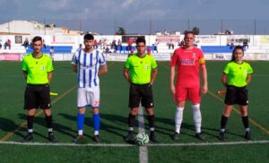 Ganar de nuevo en casa, el reto del Bollullos en su duelo de este domingo ante el Torreblanca. / Foto: @bollulloscf1933.