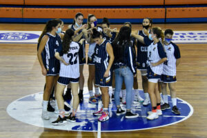 Las jugadoras del Ciudad de Huelva tienen claro que la remontada es posible. / Foto: @CiudadDeHuelva.