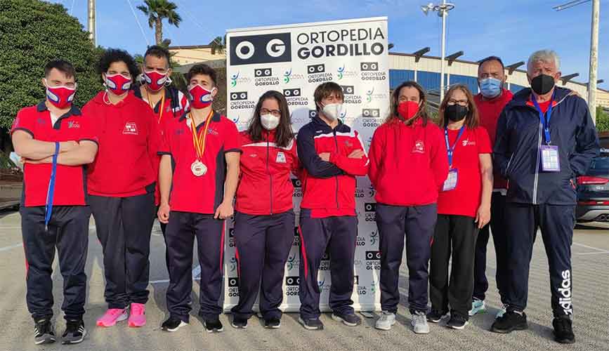 Representantes del CODA Huelva que han brillado en el Campeonato de España de Natación Adaptada.