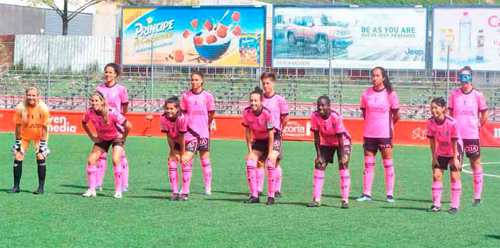 Las jugadoras del Sporting de Huelva se juramentan en sacar adelante el compromiso de este domingo ante el Sevilla. / Foto: www.lfp.es.