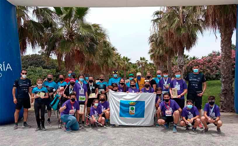 Componentes de la selección de Huelva, históricos campeones de Andalucía de Marcha Nórdica.