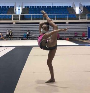 Yolanda López, Infantil Absoluto, hizo un gran ejercicio de cinta logrando el oro.