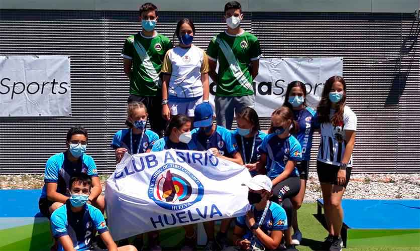 Componentes del Club Asirio Huelva en la prueba celebrada este fin de semana en Madrid.