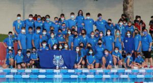 Componentes del Club Natación Huelva en el Trofeo Ciudad de Baena.