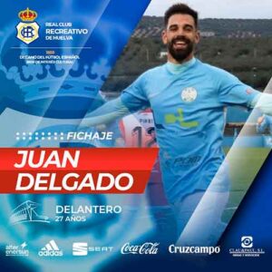 Juan Delgado, quinto fichaje que hace oficial el Recre para la temporada 2021-22. / Foto: @recreoficial.