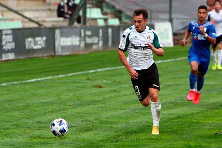 Marc Fraile llega al Recre procedente del Mérida, y con antelación también militó en el San Roque de Lepe. / Foto: AD Mérida.