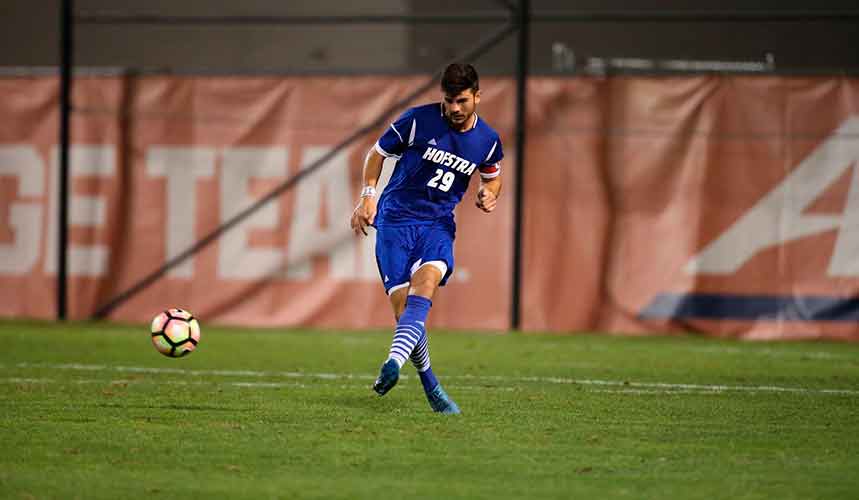 Hawkins, al final no será jugador del Recreativo de Huelva.