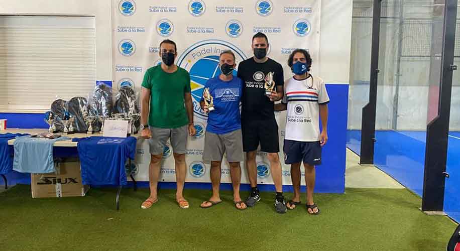 Gran nivel de juego en el IV Torneo de Pádel de Las Angustias 'Ciudad de Ayamonte'.