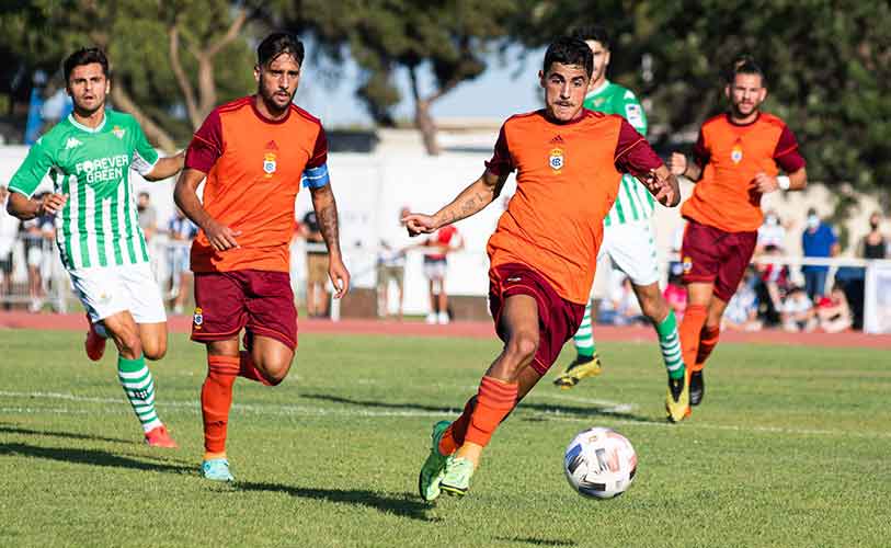 Tercer partido del Recre en esta pretemporada, esta vez ante el Córdoba de nuevo en Punta Umbría. / Foto: www.recreativohuelva.com.