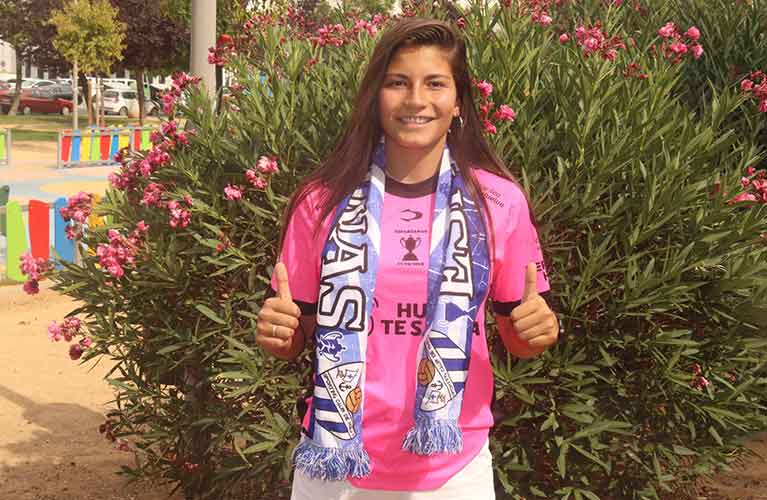 Anita Marcos, delantera con gol para el nuevo Sporting de Huelva 2021-22. / Foto: @sportinghuelva.