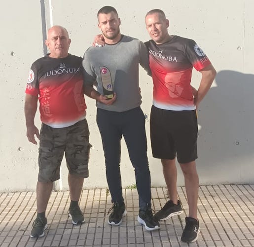 Salas y Brito completaron un excelente Campeonato de España Veterano de Judo en tierras salmantinas.