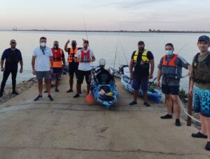 Los vencedores del concurso de Pesca en Kayak celebrado con motivo de la festividad de la Virgen de la Cinta.